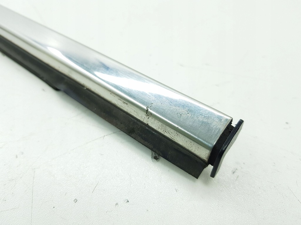 фото №5, Chrysler voyager 2008 молдинг скло coupe