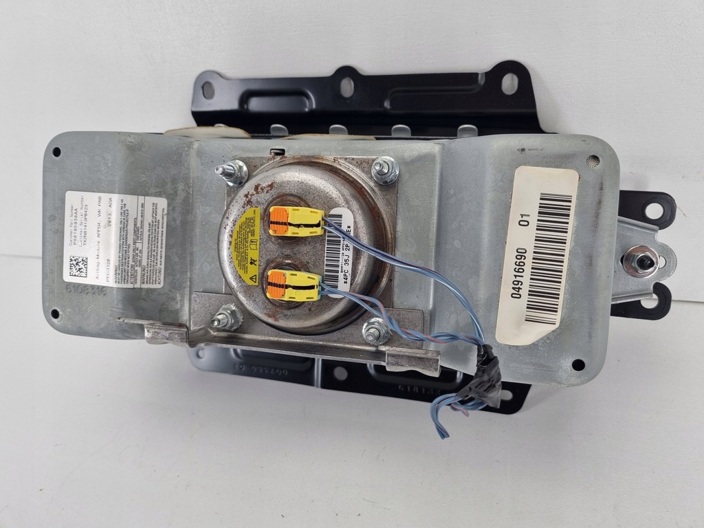 фото №5, Jeep grand cherokee wk2 2lift dodge durango подушка pasarzera 68195938aa