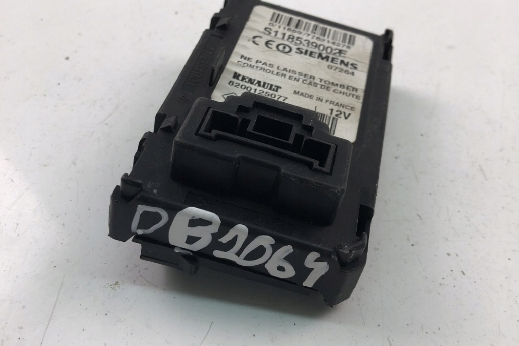 фото №4, Блок управления renault scénic ii jm0/1_ 8200125077 2005