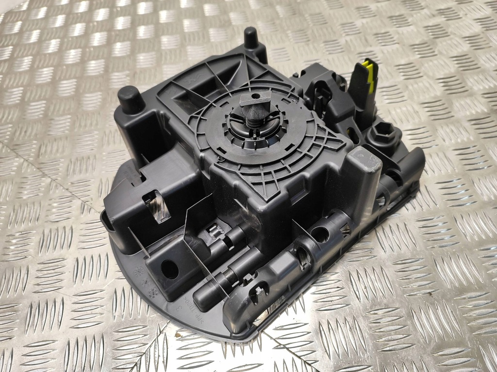 фото №5, Citroen ds7 crossback 2019 коробка инструментальный