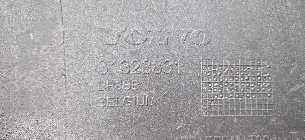 Volvo v60 i s60 ii cross country lift 13-18 бампер перед передний 31323831 с Разборки