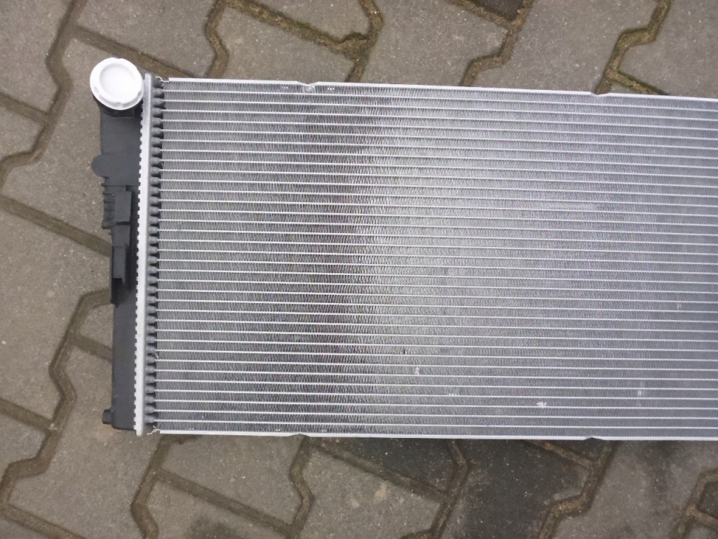 фото №3, Радіатор bmw 1 f20 f21 i3 f30 f31 nowa оригінал