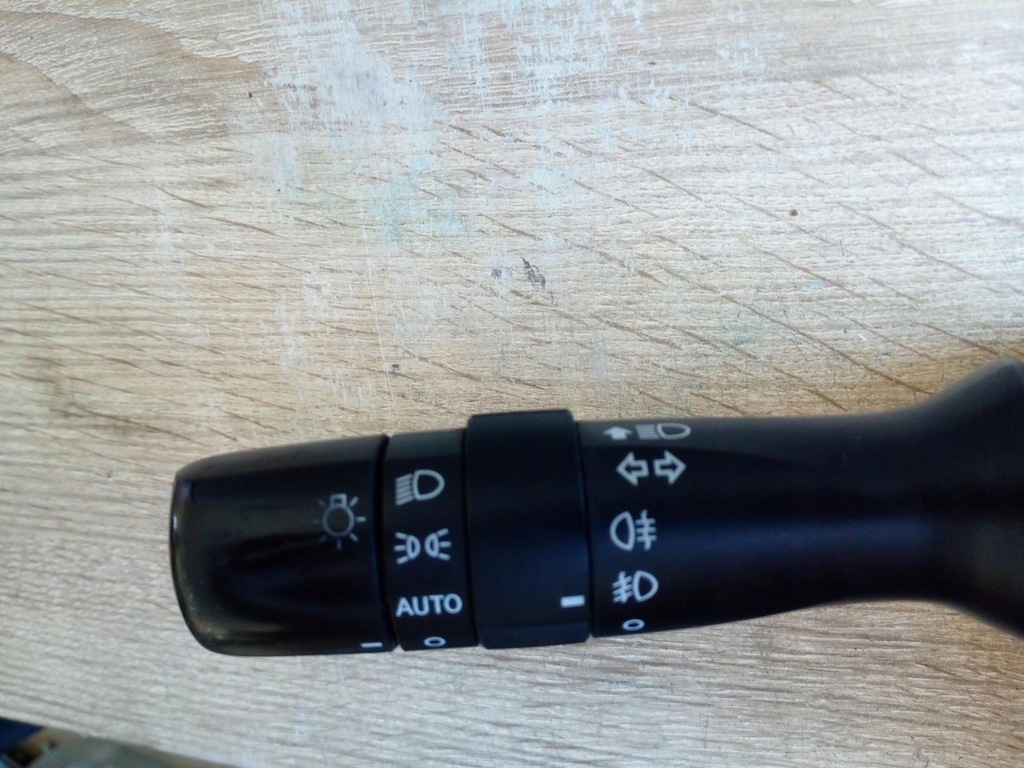 фото №13, Переключатель комбинированный toyota выбор oryg.