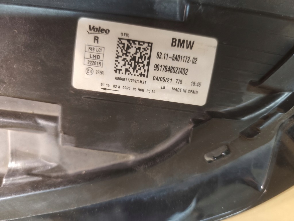 Фара перед правий bmw x1 f48 рестайлінг  full led 6311 5a01172-02 Доставка