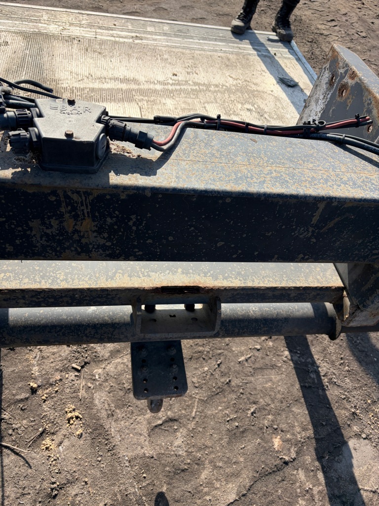 Купить Подъемник погрузочный под контейнер полоса cargolift bc 1000s2 1000kg 2005r 200полоса