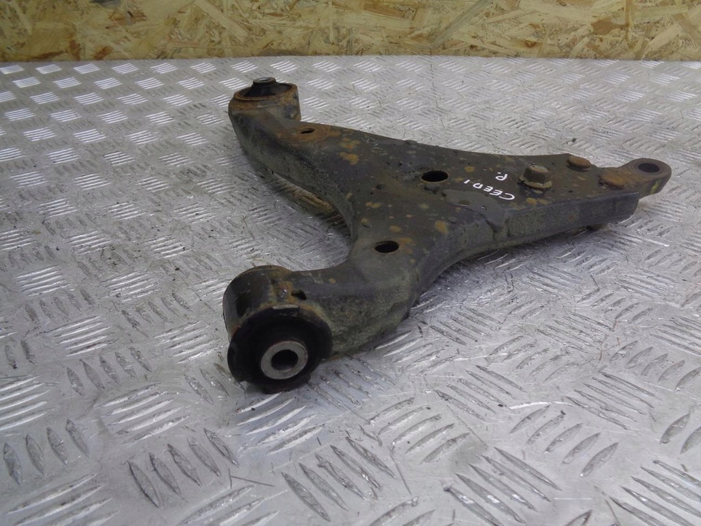 фото №5, Важіль правий перед передній kia ceed 1 i 2006-