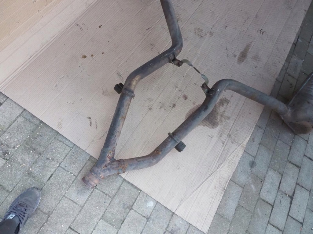 Mercedes w212 универсал 350 3.0 cdi 4-matic труба выхлопная гаситель Оригинал