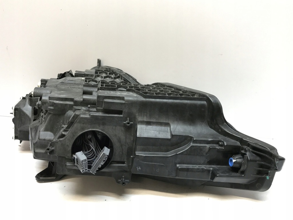 фото №11, Volvo v60 s60 лампа права перед