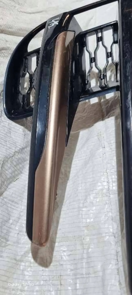 фото №12, Решётка нижняя бампера правая land rover evoque ii