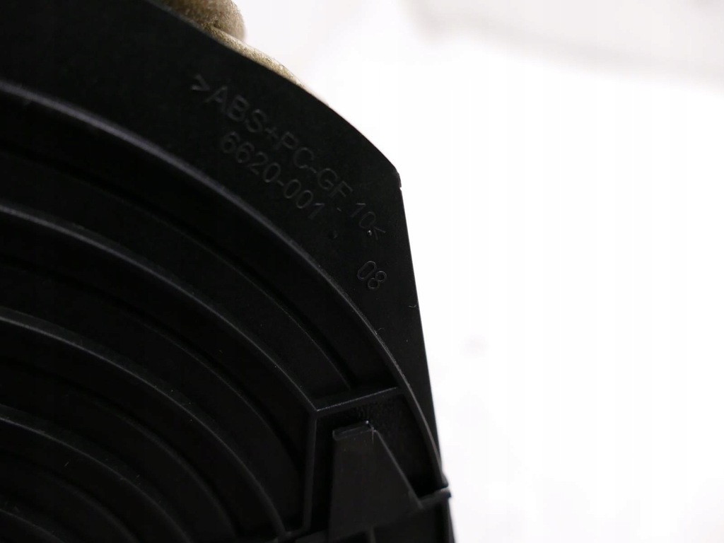 фото №8, Решётка обдув средняя туннель jaguar оригинальный номер 355774