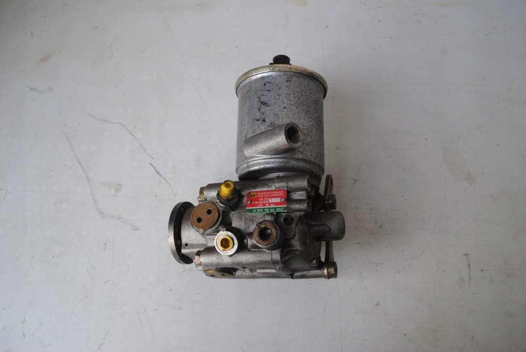 Купить Насос усилителя a1244601680