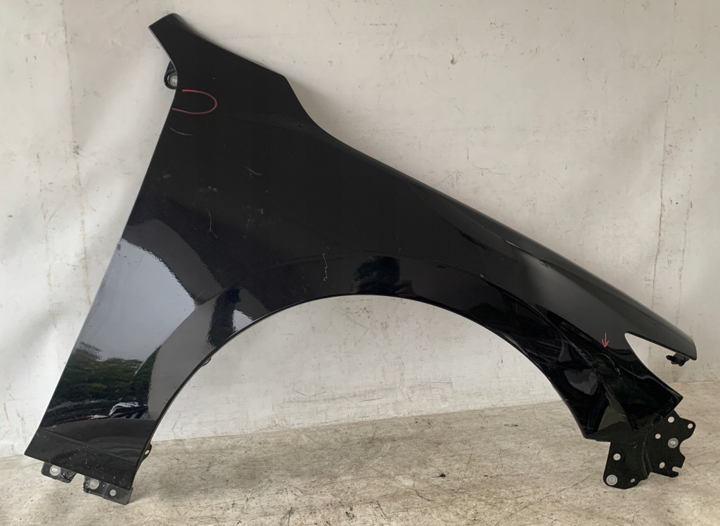 фото №1, Крыло правый перед передний mazda 3 bp 19-