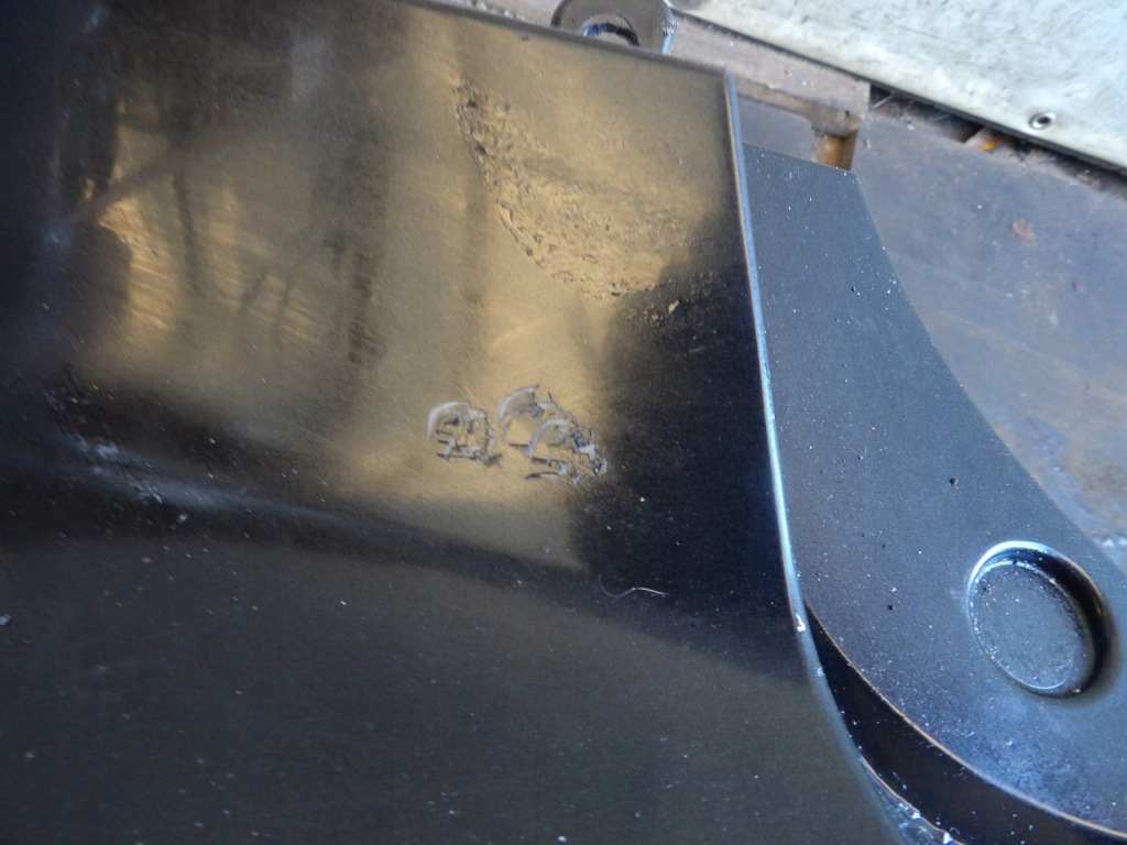 Бампер задняя mazda 3 i lak. 16w хэтчбек 5d Недорого