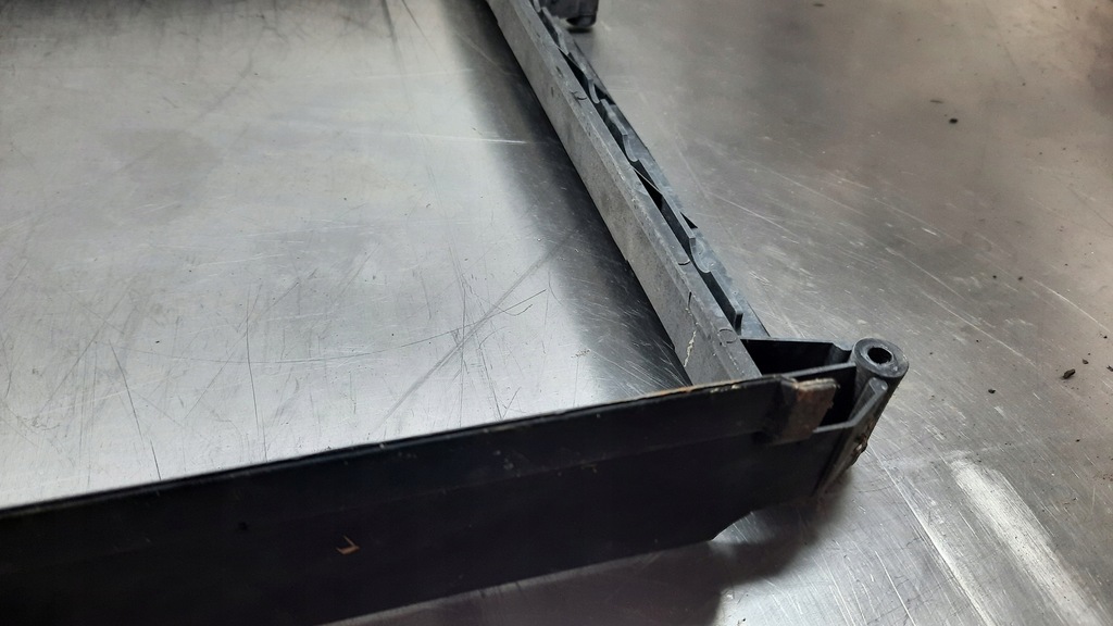 фото №9, Защита рама рамка радиатора 9492961 volvo s60 v70 ii s80