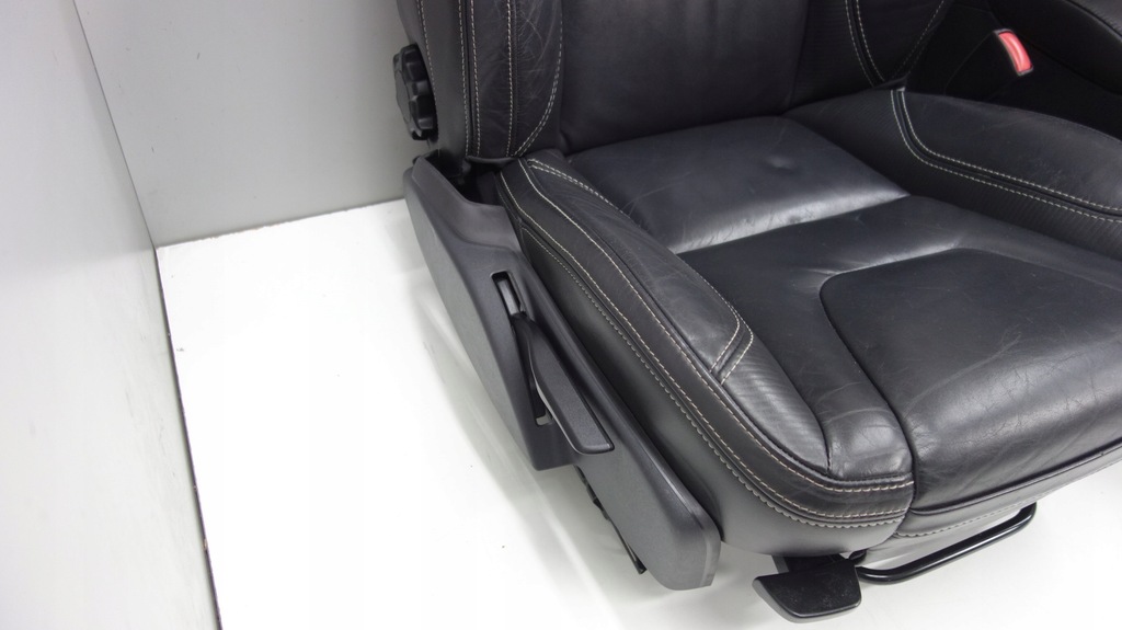 фото №7, Volvo v60 сидіння заднє сидіння обшивки r design