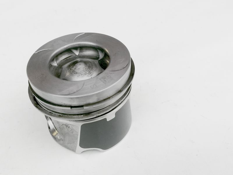 фото №1, Renault megane trafic nv300 1,6dci поршень g176