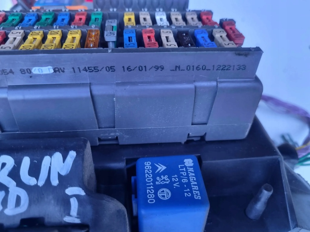 фото №7, Citroen berlingo i коробка предохранителей 9568205480 1.9 d