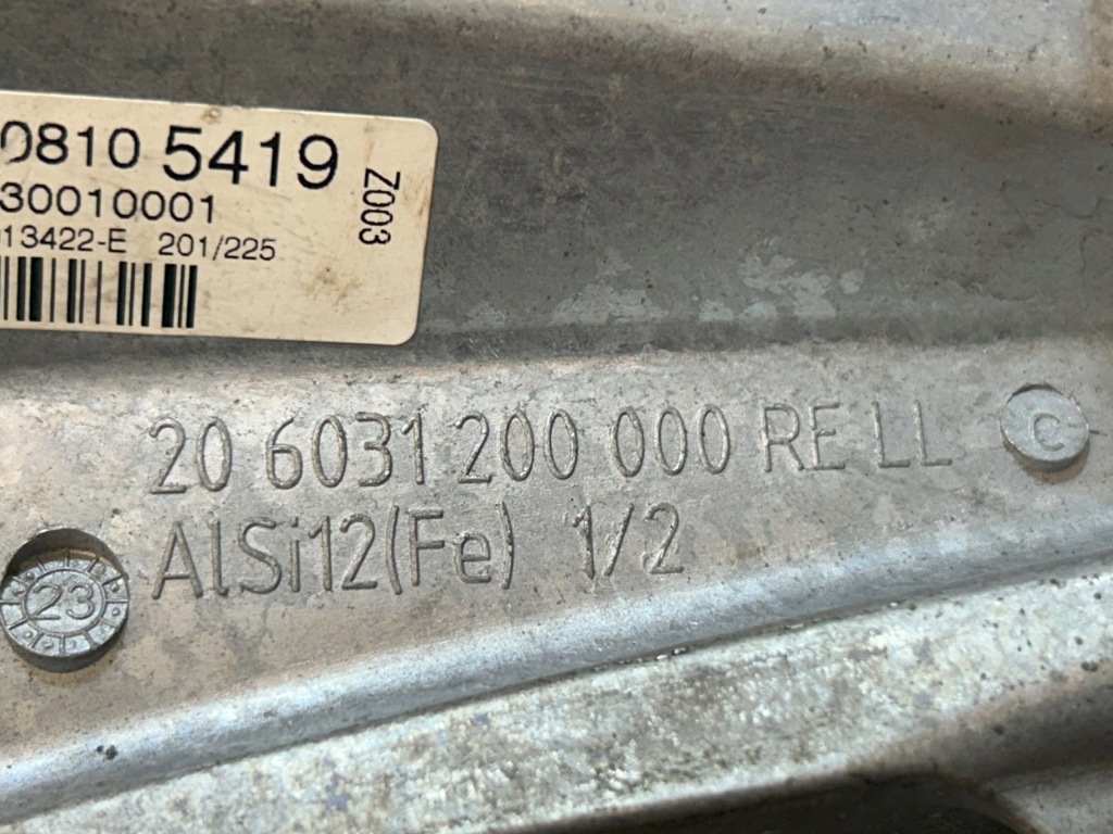 Рычаг кронштейн зеркало rampowego mercedes actros mp4 mp5 antos a9608105419 в Украине