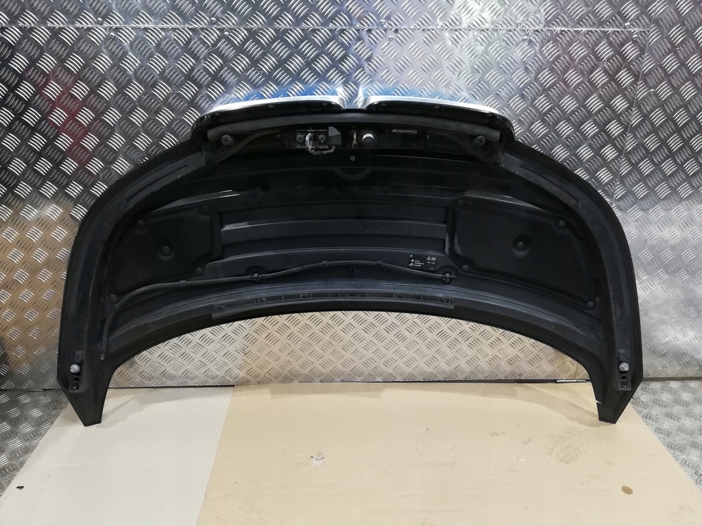 фото №8, Bmw i3 капот czarna akzent