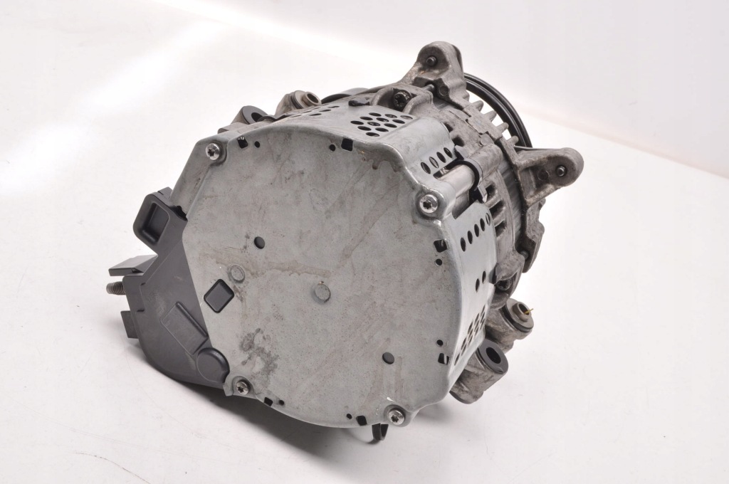 фото №6, Volvo s60 iii xc90 ii xc60 ii 2.0 b5 генератор 32383087 32137503 2022r