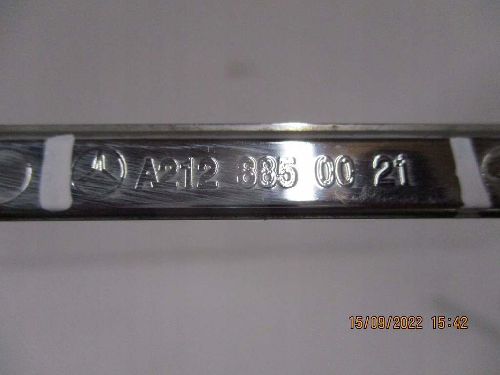 фото №11, Молдинг бампера mercedes 212 a2128850021