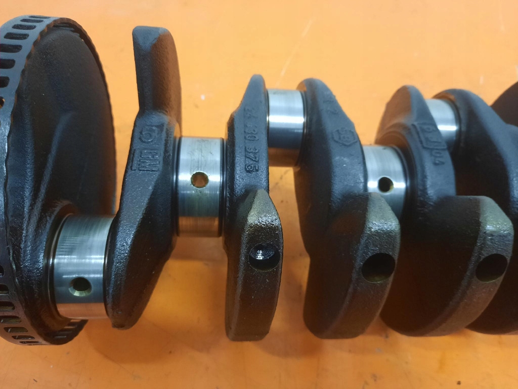 фото №4, Opel signum c 03-05 wał коленчатый 24430375 z22yh