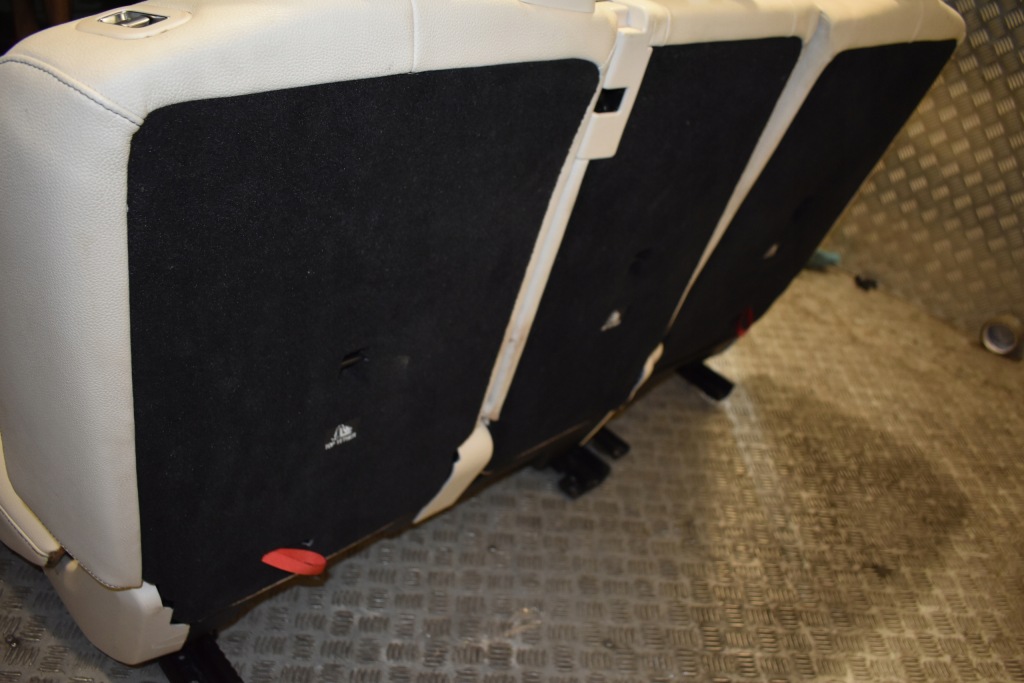 фото №15, Заднее сиденье задняя сиденья электрический 2 ряд mercedes gle w167 suv 1