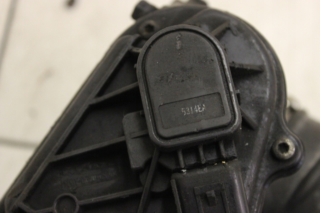 фото №6, Дроссельная заслонка volvo v50 2.0 b