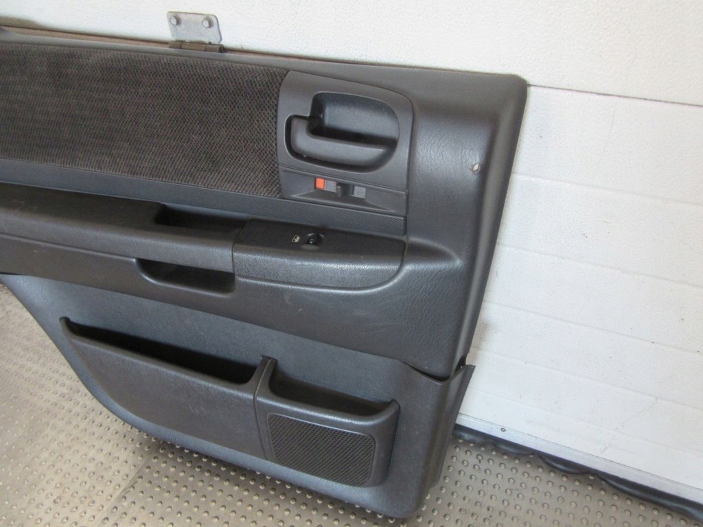 фото №5, Dodge durango i 2001 обшивка защита обивка дверь