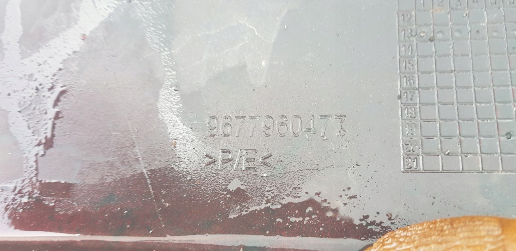 Peugeot 308 hb 2 t9 13- бампер задний задний pdc Киев