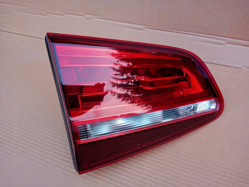 Купити Vw sharan рестайлінг  ліва фара задня задній led 7n0945307