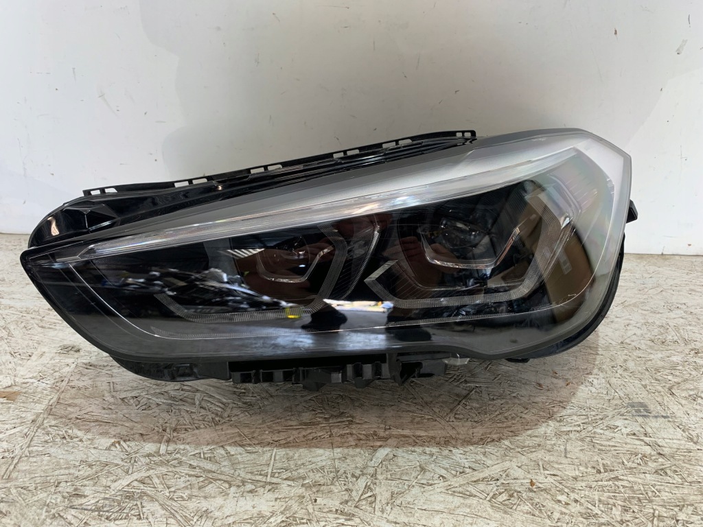 Купить Фара full led левая bmw x1 f48 рестайлинг  идеальное состояние