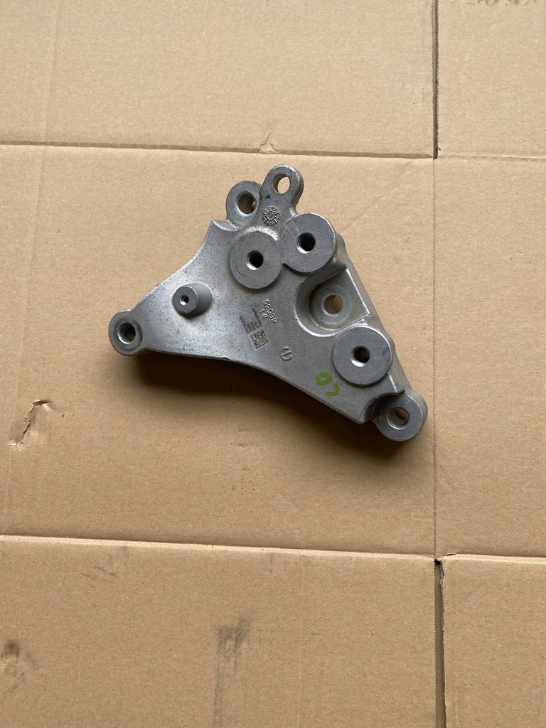 фото №1, Jeep compass ii 1.4 кронштейн коробки 68253040aa