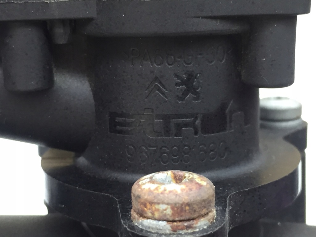 C4 picasso 2 ii 1.2 thp шланг труба датчик клапан воздуха в Украине