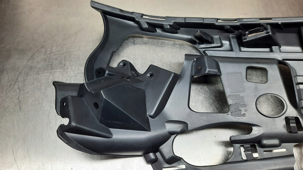 фото №8, Направляющая бампера левый перед volvo s60 ii v60 lift 13-18r новый