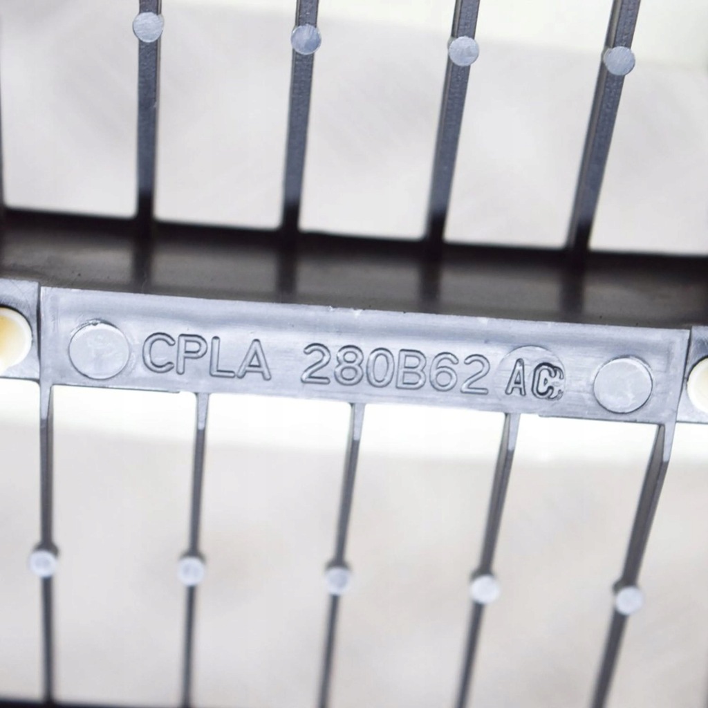 фото №6, Land rover range rover l405 2018 решётка вентиляционная pod бампером задним