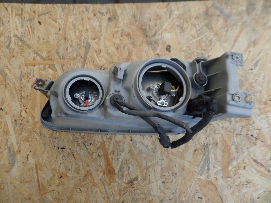 фото №8, Лампа правый перед передняя hyundai h1 europa eu