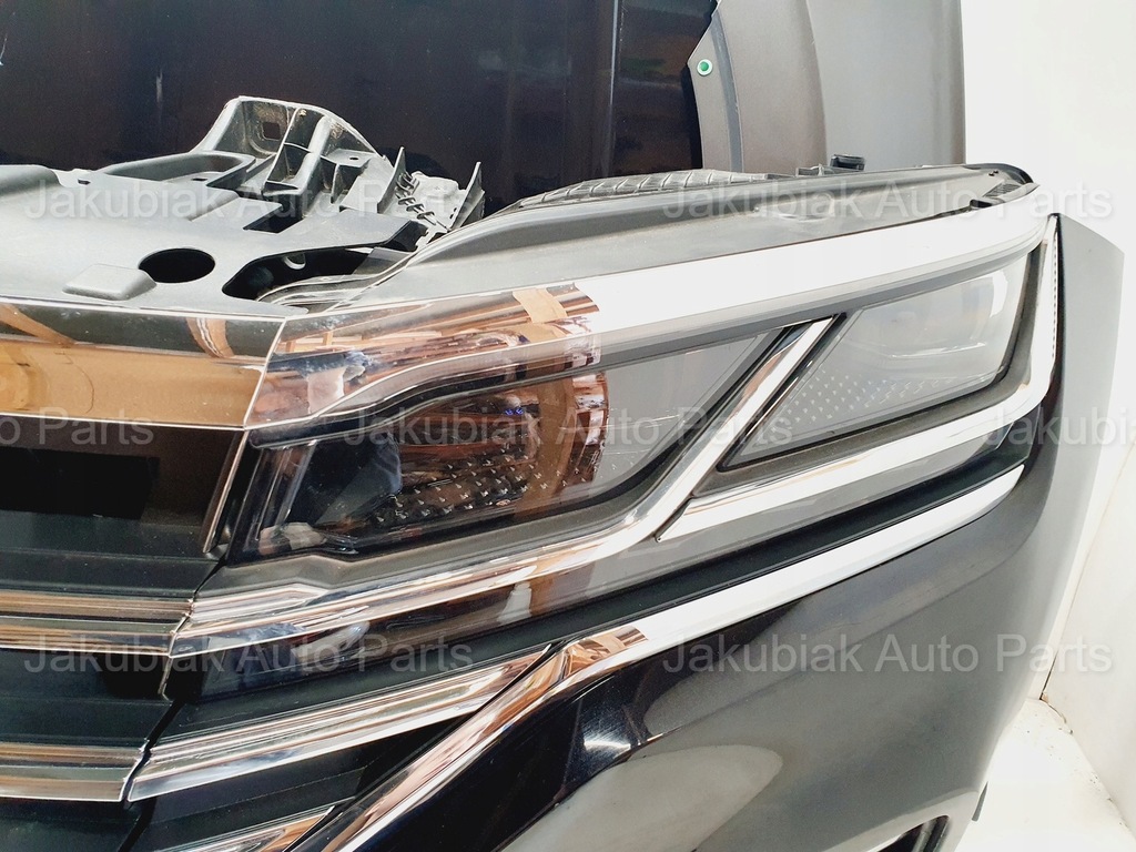 фото №5, Vw touareg 760 pas передній капот бампер лампа