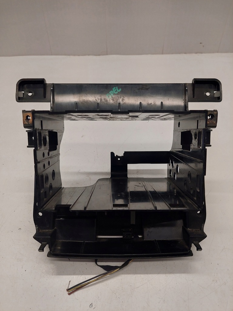 фото №1, Рамка панель радио opel omega b fl 24413429