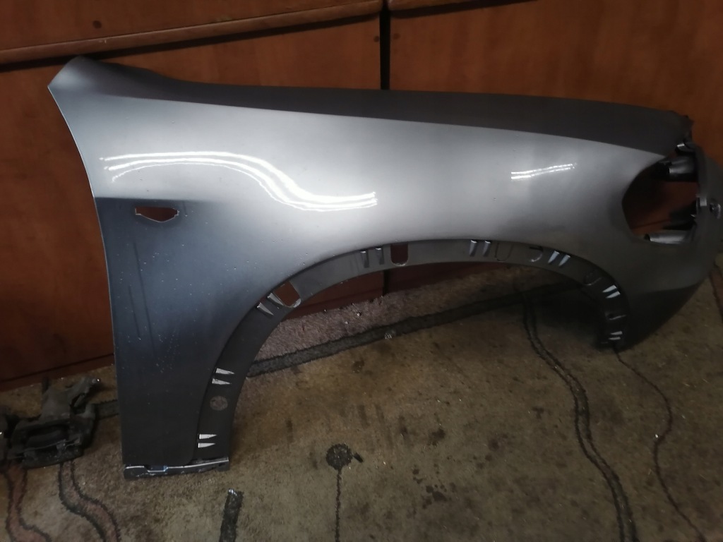 Крыло передний перед правый  bmw x5 ксенон e70 a52 przedlift Цена