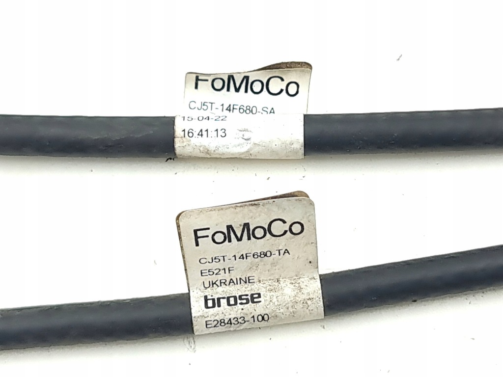 Ford kuga 3 2023 датчик відкривання кришки важіль cj5t14f680sa Зі Шроту