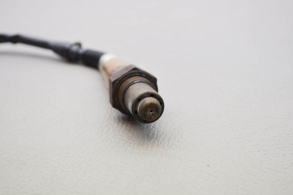 фото №9, Датчик лямбда-зонд vw tiguan 5n_ 03c906262ah 1.4l бензиновый 110kw 2010