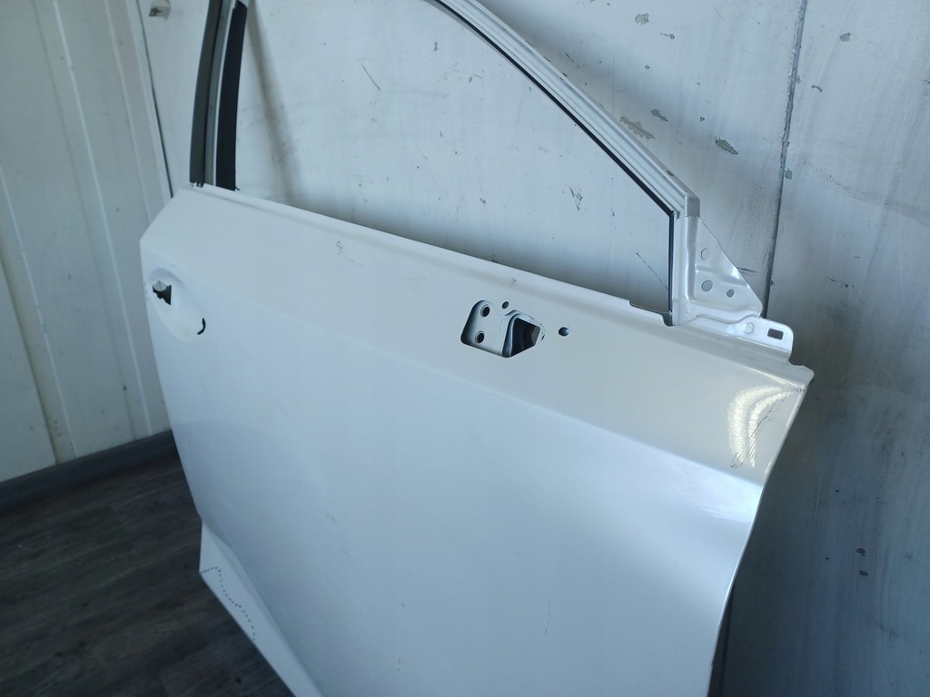 фото №8, Дверь -- lexus nx i -- az10 -- 2015 - 2021 -- перед правый -- передние правое