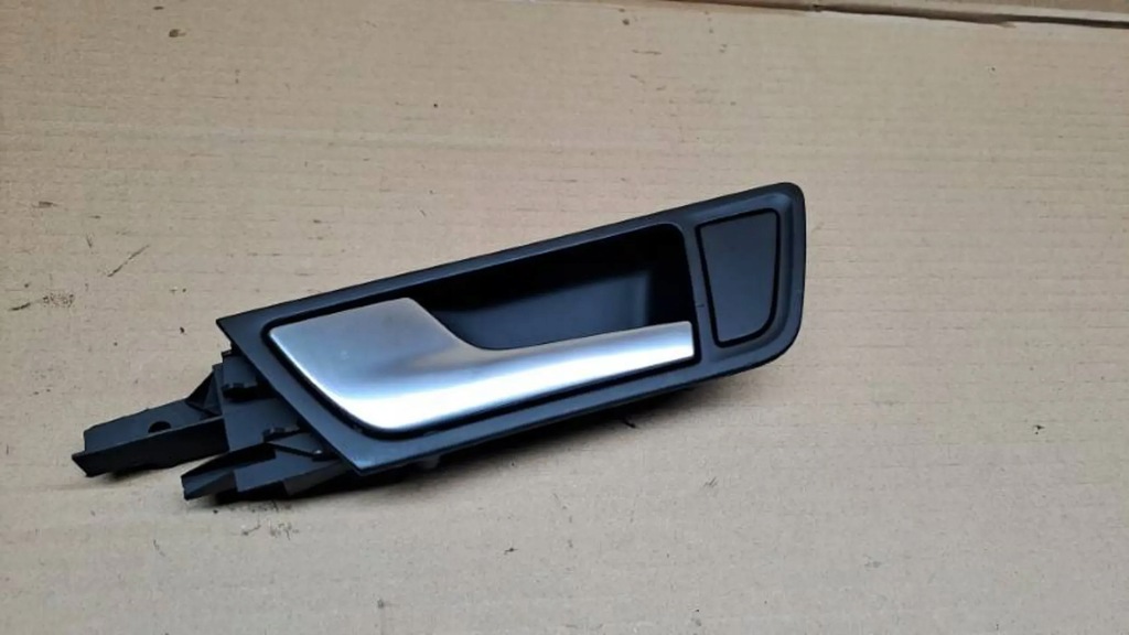 фото №1, Audi q5 8r ручка внутренняя левый задняя 8r0839019