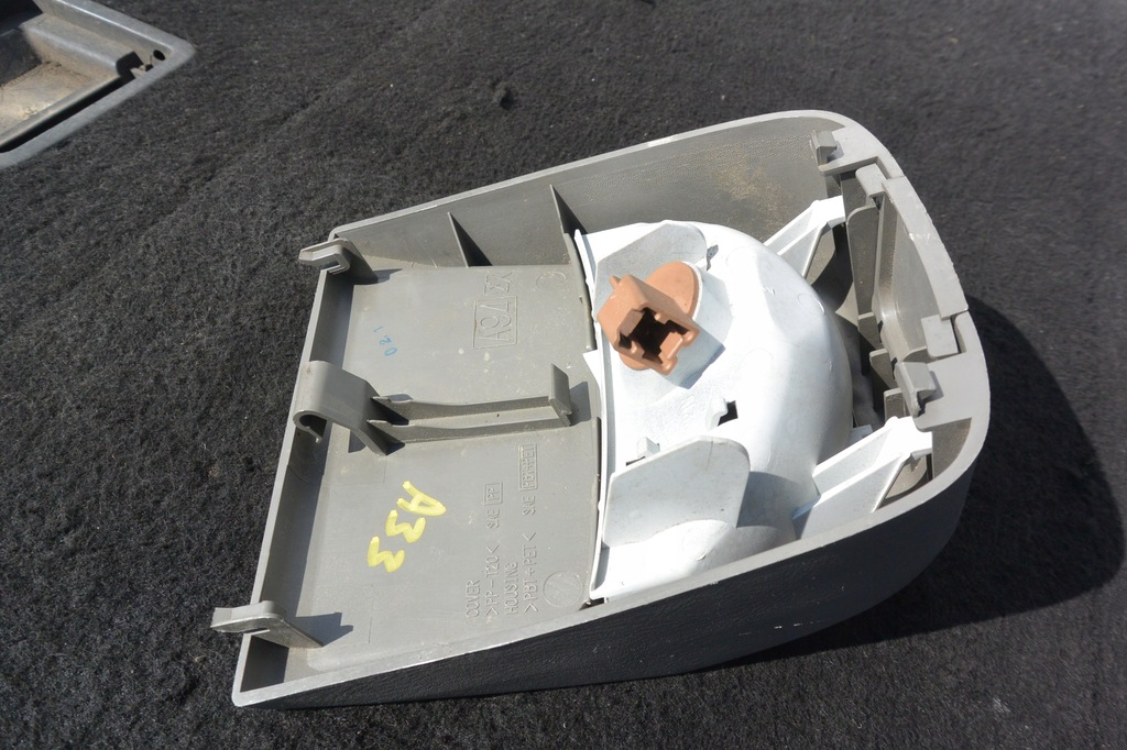 фото №6, Третий свет стоп задняя nissan maxima qx a33