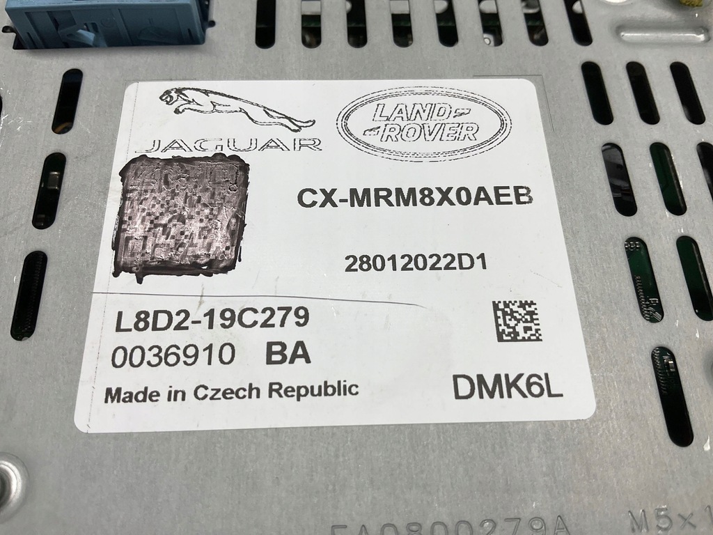 фото №7, Экран навигация дисплей l8d219c279ba. land rover discovery sport l550