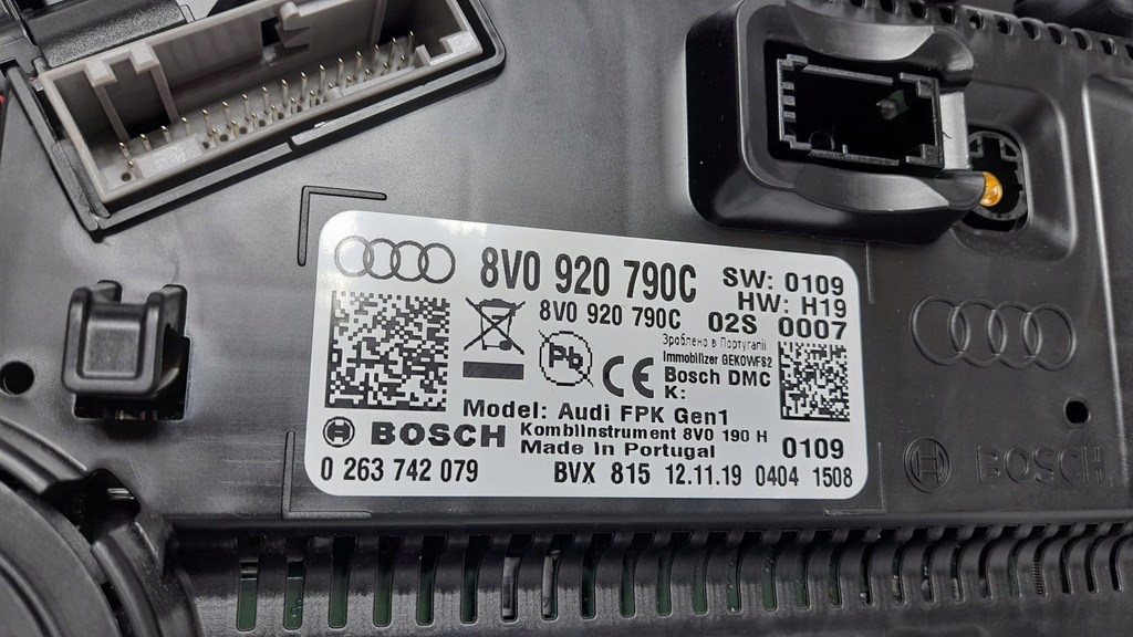 фото №11, Audi a3 s3 8v 16-20 счетчик приборы 8v0920790c 2.0 tfsi usa