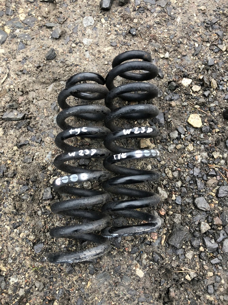 Купити Mercedes w238 купе пружина пружини задній oryg