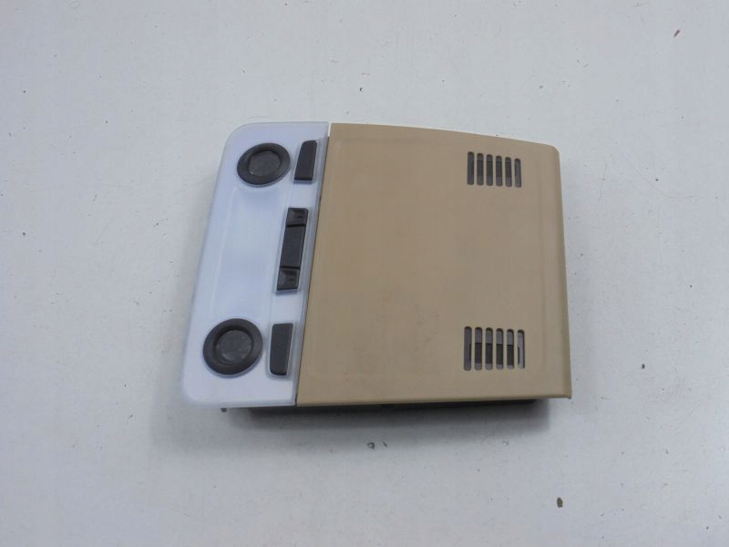 фото №8, Bmw 3 e90 лампа салону перед 6976292-01