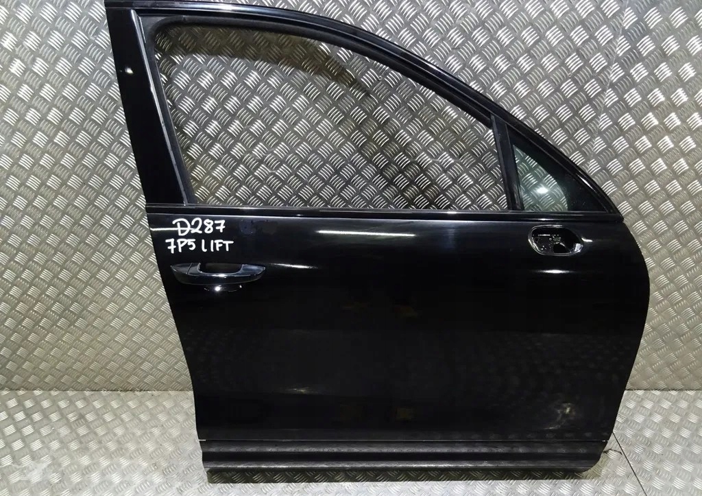 фото №1, Porsche cayenne 7p5 lift дверь передние правое 041